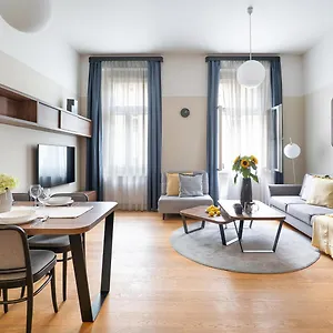 Appartement A - Lesser Town